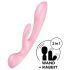 Satisfyer Triple Oh – Aufladbarer, pinker Vibrator mit Klitorisarm