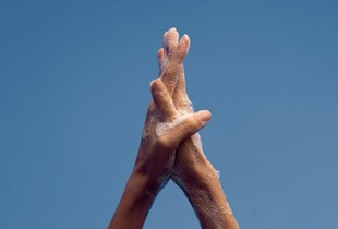 Guide zum Fisting: Tief, sicher, leidenschaftlich