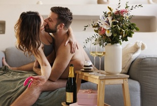 Starke Frauen feiern: Selbstliebe und Sinnlichkeit am Frauentag